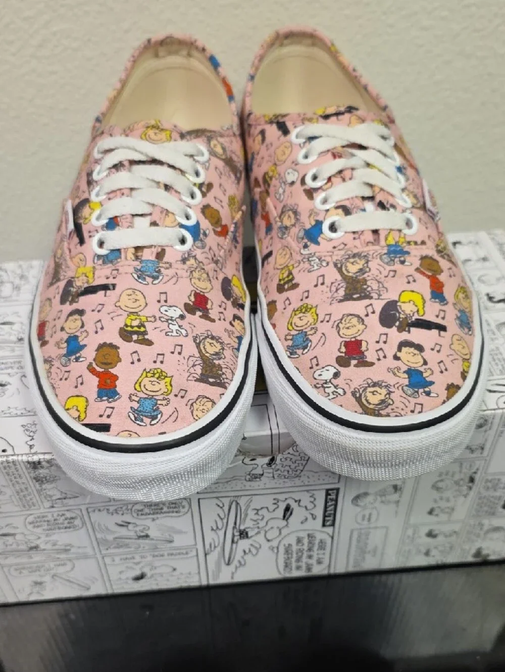Vans x Peanuts Dance Party Pink Men’s 7.5 Women’s 9 New